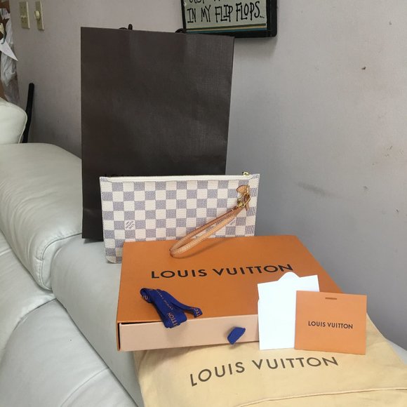 Louis Vuitton Handbags - Brand New!  Superb~ Louis Vuitton Damier Azur Wristlet/Clutch
